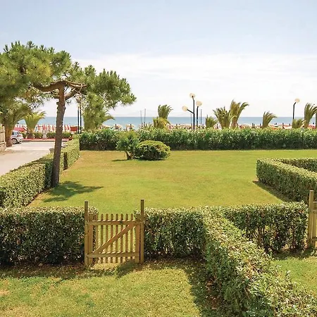 Rosa Lungomare Italia Apartman Alba Adriatica