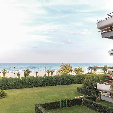 Rosa Lungomare Italia Apartman